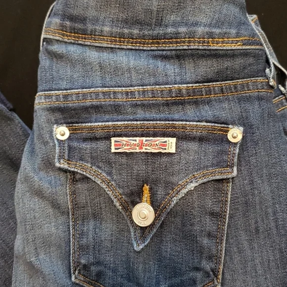 Hudson Jeans, Ginny Crop w/ cuffs, Size 28 - Picture 2 of 8